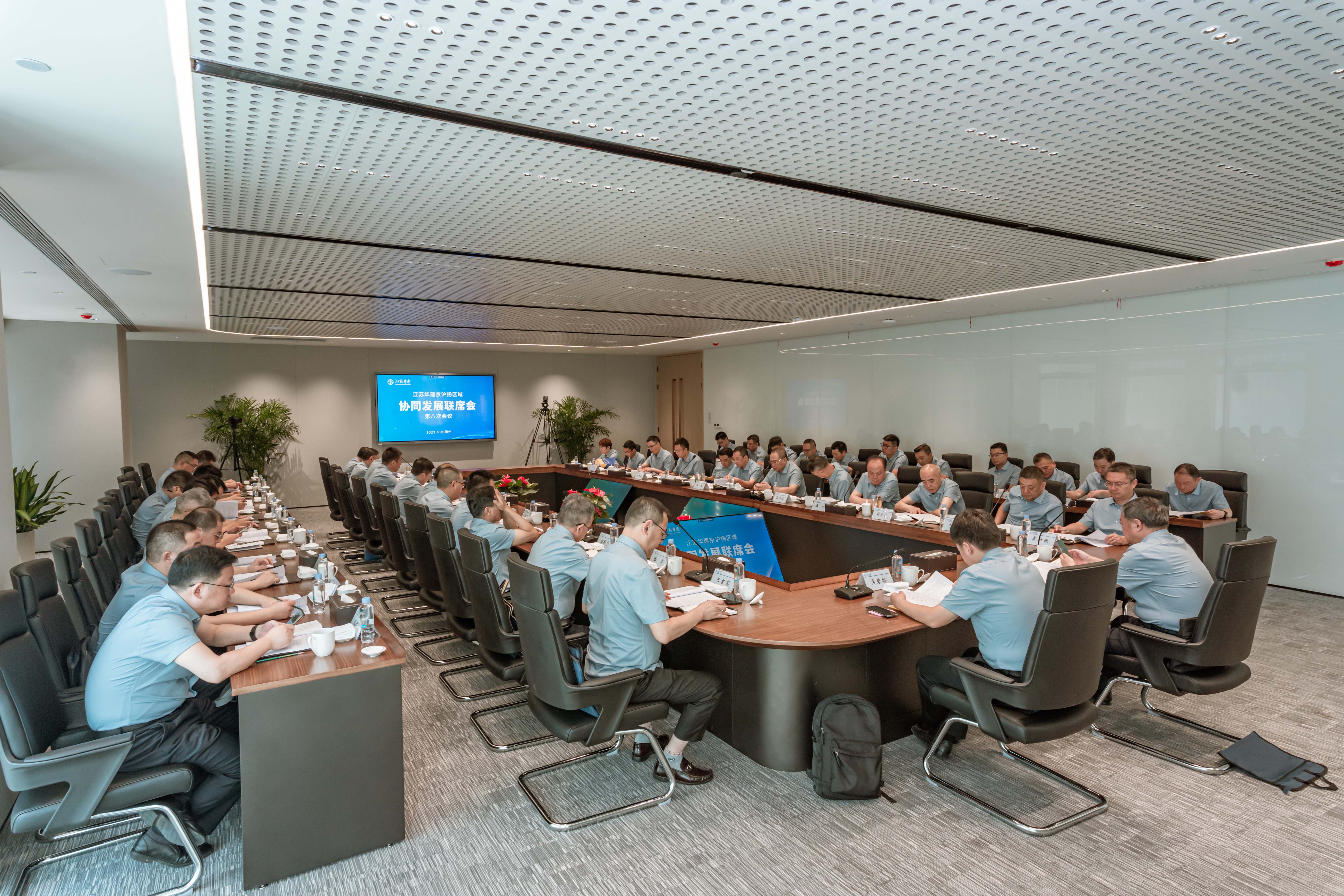 1693289690272648.jpg be352e2a89172f8d33c218fdb671f5b.jpg